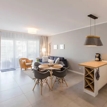 Pod Sosnami Apartament Pogorzelica (Gmina Rewal)