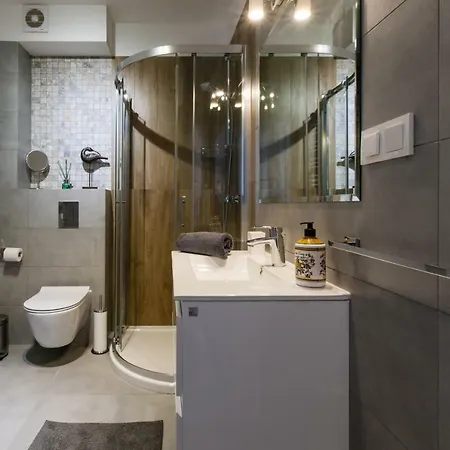 Pod Sosnami Pogorzelica (Gmina Rewal)